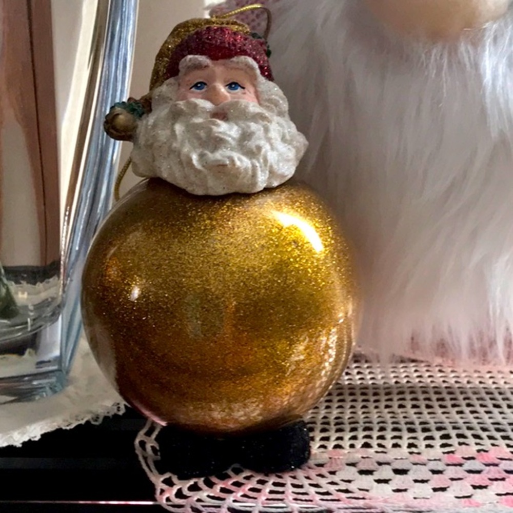 Gold Santa Claus Holiday Ornament